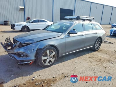 2018 MERCEDES-BENZ E 400 4MATIC WDDZH6GB9JA355910 - główne zdjęcie licytacji z USA - miniatura