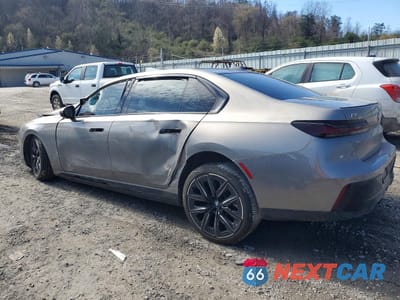 Drugie zdjęcie samochodu z przodu: 2023 BMW I7 XDRIVE60 VIN:WBY53EJ04PCM75327 - miniatura