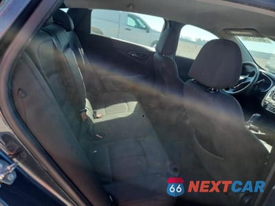 Zdjęcie 10 z 13 samochodu: 2019 CHEVROLET MALIBU LT VIN:1G1ZD5ST6KF185132 - miniatura