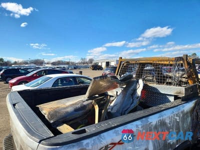 Zdjęcie 10 z 12 samochodu: 2022 CHEVROLET SILVERADO K2500 HEAVY DUTY LT VIN:1GC2YNE72NF112260 - miniatura