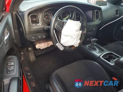Zdjęcie 8 z 12 samochodu: 2021 DODGE CHARGER SCAT PACK VIN:2C3CDXGJ3MH558844 - miniatura