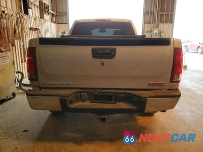 Zdjęcie 6 z 12 samochodu: 2007 GMC NEW SIERRA C1500 VIN:2GTEC19J071669902 - miniatura