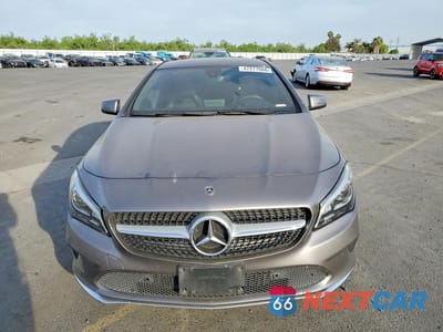 Piąte zdjęcie samochodu w środku: 2018 MERCEDES-BENZ CLA 250 4MATIC VIN:WDDSJ4GB0JN525915 - miniatura