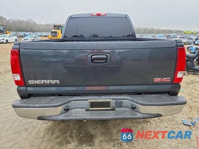Zdjęcie 6 z 12 samochodu: 2005 GMC NEW SIERRA K1500 VIN:2GTEK13T451250428 - miniatura