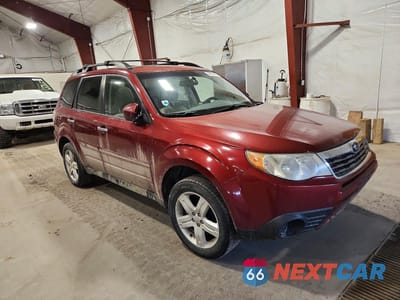 Czwarte zdjęcie samochodu z boku: 2010 SUBARU FORESTER 2.5X PREMIUM VIN:JF2SH6CC3AH755318 - miniatura