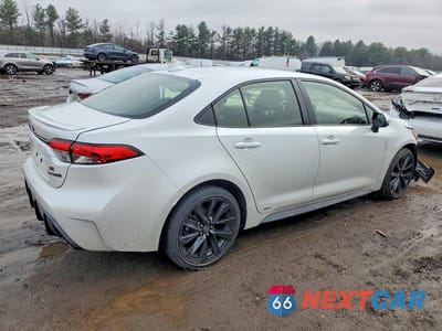 Trzecie zdjęcie samochodu z tyłu: 2024 TOYOTA COROLLA HYBRID SE VIN:JTDBDMHE5RJ009417 - miniatura