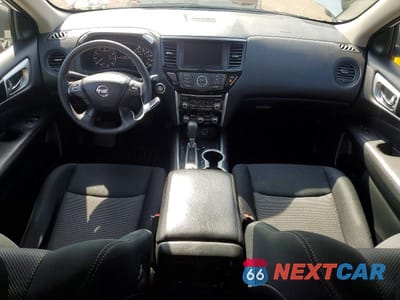 Zdjęcie 8 z 12 samochodu: 2018 NISSAN PATHFINDER S VIN:5N1DR2MM3JC631577 - miniatura