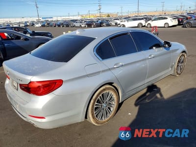 Trzecie zdjęcie samochodu z tyłu: 2020 BMW 530 I VIN:WBAJR3C02LWW61602 - miniatura