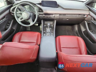 Zdjęcie 8 z 12 samochodu: 2024 MAZDA 3 PREFERRED VIN:JM1BPBLM5R1703034 - miniatura