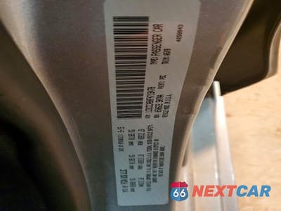 Zdjęcie 12 z 12 samochodu: 2015 CHRYSLER 200 LIMITED VIN:1C3CCCAB0FN719478 - miniatura