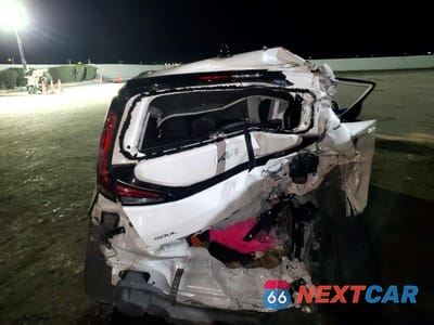 Zdjęcie 6 z 14 samochodu: 2024 KIA SOUL GT-LINE VIN:KNDJ53AU7R7897623 - miniatura