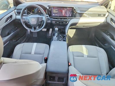 Zdjęcie 8 z 11 samochodu: 2025 TOYOTA CAMRY SE VIN:4T1DAACK7SU540020 - miniatura