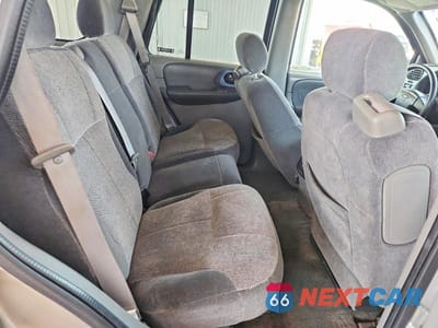 Zdjęcie 11 z 13 samochodu: 2002 CHEVROLET TRAILBLAZER VIN:1GNDT13S522175936 - miniatura