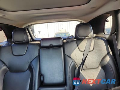 Zdjęcie 10 z 13 samochodu: 2019 JEEP CHEROKEE LIMITED VIN:1C4PJMDN0KD488127 - miniatura