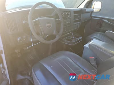 Zdjęcie 8 z 12 samochodu: 2014 GMC SAVANA G2500 VIN:1GTW7FCG6E1119237 - miniatura