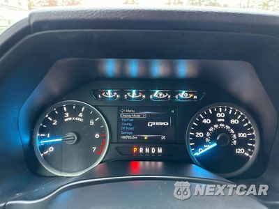 Zdjęcie 8 z 12 samochodu: 2019 FORD F-150 XLT VIN:1FTEX1EP4KFB32000 - miniatura