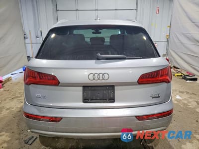 Zdjęcie 6 z 14 samochodu: 2018 AUDI Q5 PREMIUM VIN:WA1ANAFY5J2203040 - miniatura