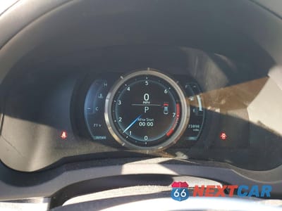 Zdjęcie 9 z 13 samochodu: 2016 LEXUS IS 350 BASE VIN:JTHBE1D26G5024732 - miniatura