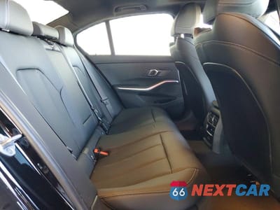 Zdjęcie 10 z 13 samochodu: 2024 BMW 330I VIN:3MW69FF03R8E14738 - miniatura