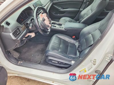 Zdjęcie 7 z 13 samochodu: 2018 HONDA ACCORD EXL VIN:1HGCV1F55JA125466 - miniatura