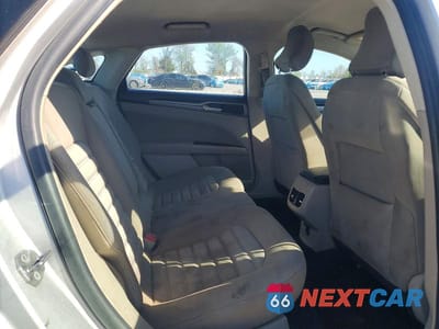 Zdjęcie 10 z 11 samochodu: 2019 FORD FUSION SE VIN:3FA6P0LU0KR225161 - miniatura