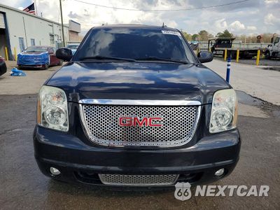 Piąte zdjęcie samochodu w środku: 2013 GMC YUKON DENALI VIN:1GKS1EEF1DR294076 - miniatura
