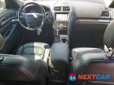 Zdjęcie 8 z 13 samochodu: 2017 FORD EXPLORER LIMITED VIN:1FM5K7FH5HGC51178 - miniatura