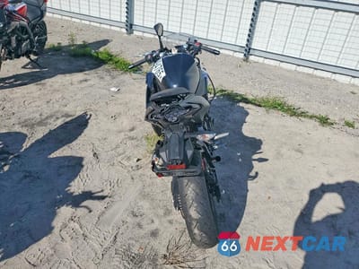Czwarte zdjęcie samochodu z boku: 2026 KAWASAKI EX500 VIN:ML5EXGG12TDA79514 - miniatura