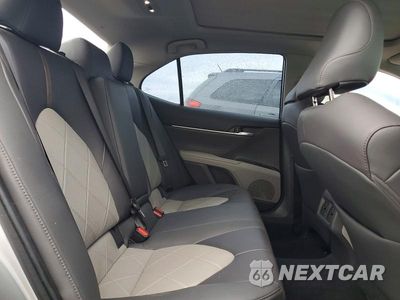 Zdjęcie 10 z 12 samochodu: 2018 TOYOTA CAMRY XLE VIN:4T1B11HK8JU034095 - miniatura