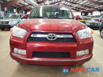 Piąte zdjęcie samochodu w środku: 2012 TOYOTA 4RUNNER SR5 VIN:JTEBU5JR9C5101094 - miniatura