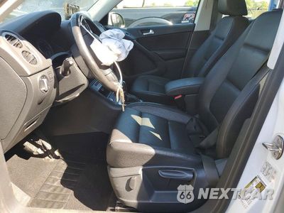 Zdjęcie 7 z 13 samochodu: 2017 VOLKSWAGEN TIGUAN S VIN:WVGBV7AX9HW512813 - miniatura