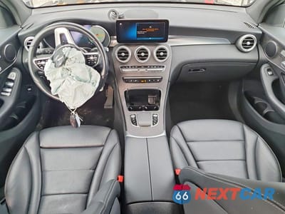 Zdjęcie 8 z 12 samochodu: 2022 MERCEDES-BENZ GLC 300 4MATIC VIN:W1N0G8EB3NV383357 - miniatura