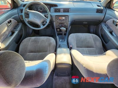 Zdjęcie 8 z 13 samochodu: 1999 TOYOTA CAMRY VIN:4T1BG22K9XU467849 - miniatura