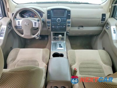 Zdjęcie 8 z 13 samochodu: 2010 NISSAN PATHFINDER VIN:5N1AR1NN4AC605526 - miniatura