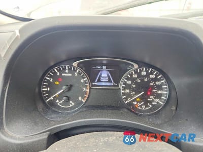 Zdjęcie 9 z 13 samochodu: 2019 NISSAN PATHFINDER SL VIN:5N1DR2MM9KC623484 - miniatura