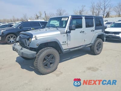 2008 JEEP WRANGLER UNLIMITED X 1J4GA39138L643150 - główne zdjęcie licytacji z USA - miniatura