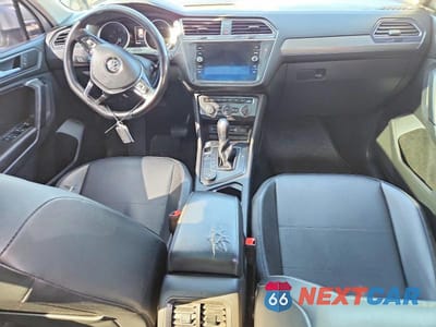 Zdjęcie 8 z 12 samochodu: 2019 VOLKSWAGEN TIGUAN SE VIN:3VV2B7AX7KM051701 - miniatura