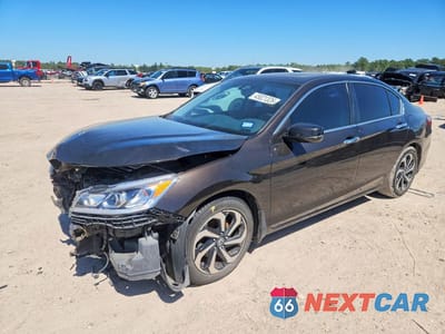 2017 HONDA ACCORD EXL 1HGCR2F88HA300422 - główne zdjęcie licytacji z USA - miniatura