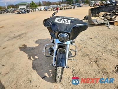 Drugie zdjęcie samochodu z przodu: 2006 HARLEY-DAVIDSON FLHXI VIN:1HD1KBW1X6Y623239 - miniatura