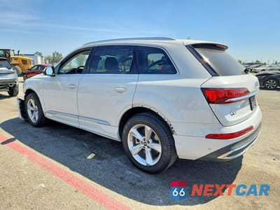 Drugie zdjęcie samochodu z przodu: 2023 AUDI Q7 PREMIUM PLUS VIN:WA1LCBF7XPD009483 - miniatura