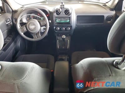 Zdjęcie 8 z 12 samochodu: 2012 JEEP PATRIOT SPORT VIN:1C4NJPBB1CD724609 - miniatura