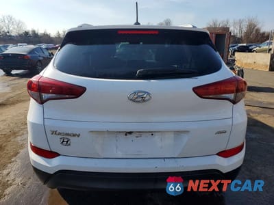 Zdjęcie 6 z 12 samochodu: 2017 HYUNDAI TUCSON SE VIN:KM8J3CA46HU403981 - miniatura