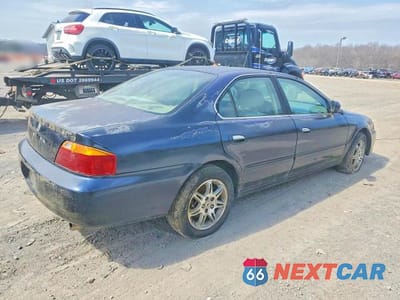 Trzecie zdjęcie samochodu z tyłu: 2001 ACURA 3.2TL VIN:19UUA56601A029289 - miniatura