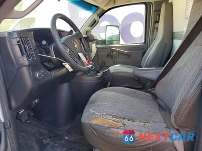 Zdjęcie 7 z 11 samochodu: 2017 CHEVROLET EXPRESS REFRIGERATED BOX TRUCK VIN:1GB0GRFF3H1319169 - miniatura