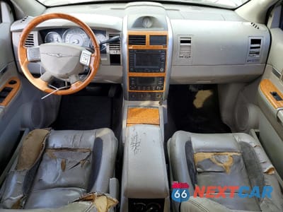 Zdjęcie 8 z 13 samochodu: 2007 CHRYSLER ASPEN LIMITED VIN:1A8HX58217F575211 - miniatura