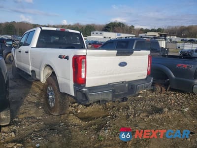 Drugie zdjęcie samochodu z przodu: 2023 FORD F250 SUPER DUTY VIN:1FT7W2BN7PEE22894 - miniatura