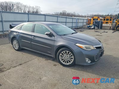 Czwarte zdjęcie samochodu z boku: 2015 TOYOTA AVALON HYBRID XLE TOURING VIN:4T1BD1EB4FU043525 - miniatura