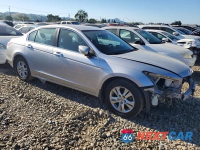 Czwarte zdjęcie samochodu z boku: 2008 HONDA ACCORD LXP VIN:1HGCP26478A157014 - miniatura