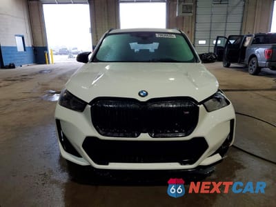 Piąte zdjęcie samochodu w środku: 2024 BMW X1 M35I VIN:WBX13EF02R5Z86814 - miniatura