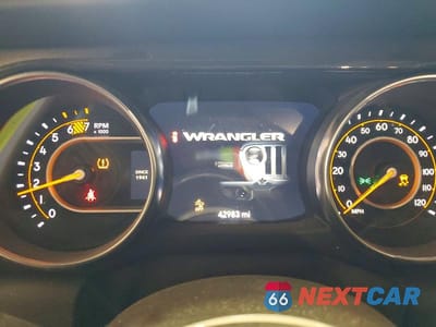 Zdjęcie 9 z 12 samochodu: 2021 JEEP WRANGLER UNLIMITED SAHARA VIN:1C4HJXEN3MW615982 - miniatura